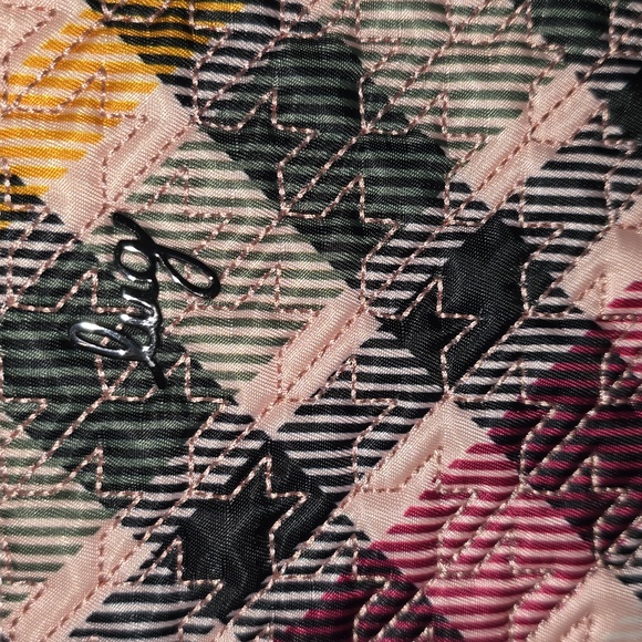 Lug Shimmy SE, Pink Plaid - Picture 6 of 6